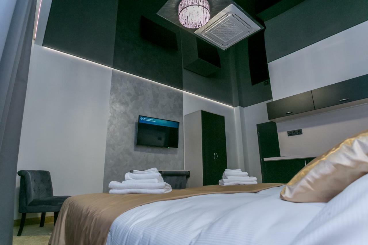 Apart Hotel Golden Apartments Košice Exteriör bild