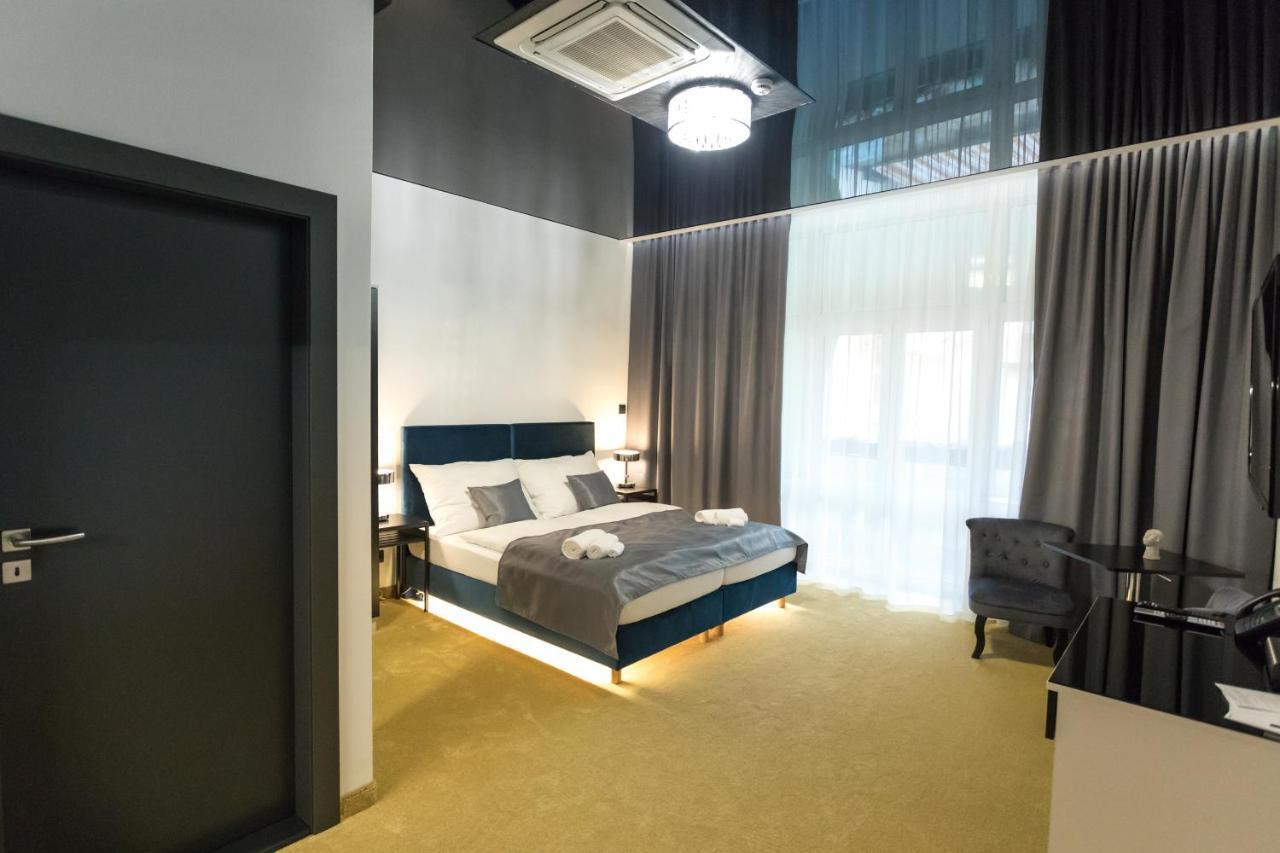 Apart Hotel Golden Apartments Košice Exteriör bild