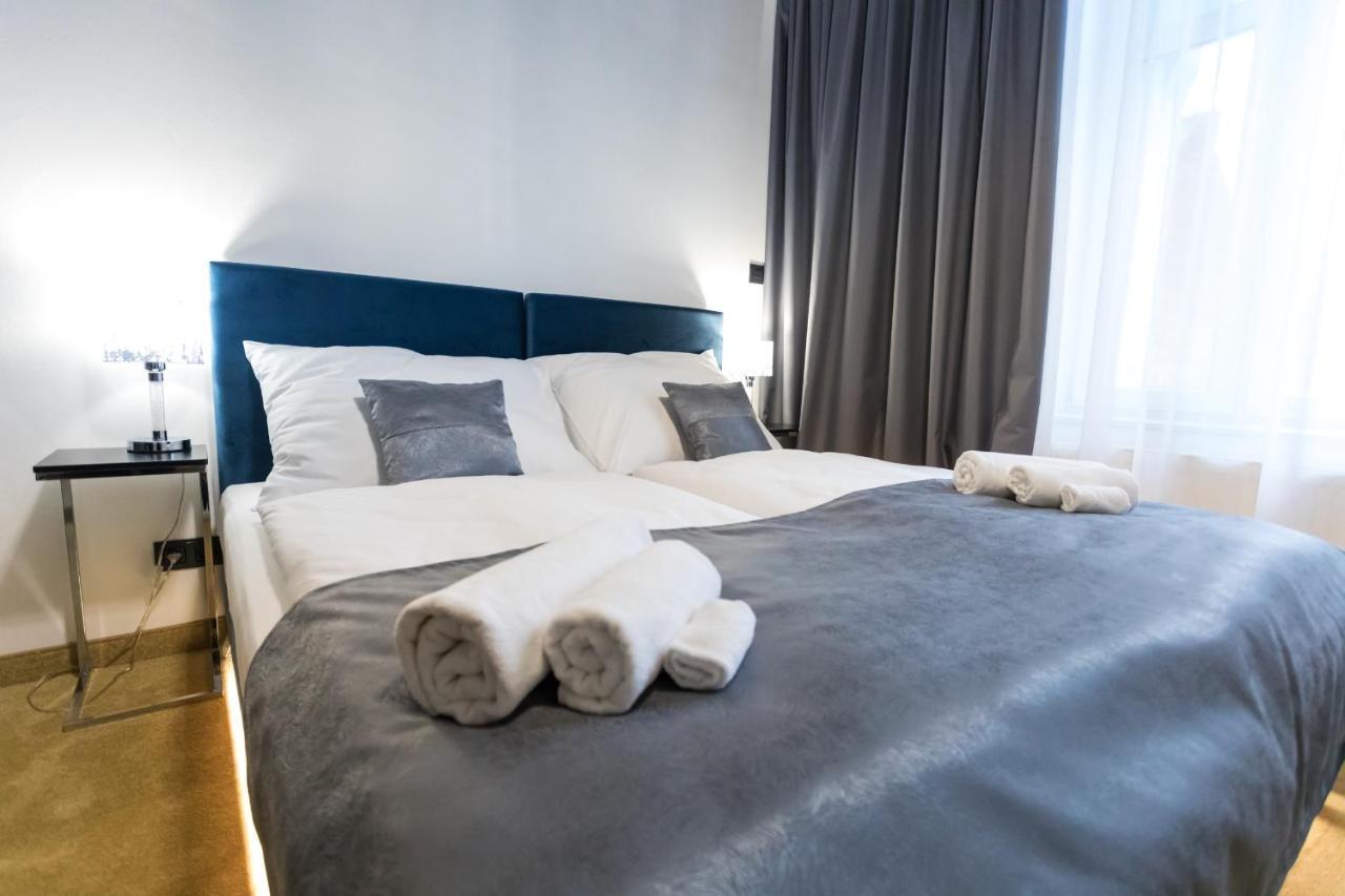 Apart Hotel Golden Apartments Košice Exteriör bild