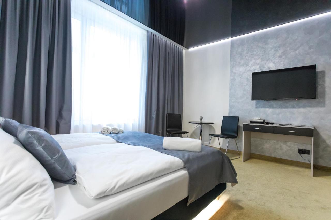 Apart Hotel Golden Apartments Košice Exteriör bild